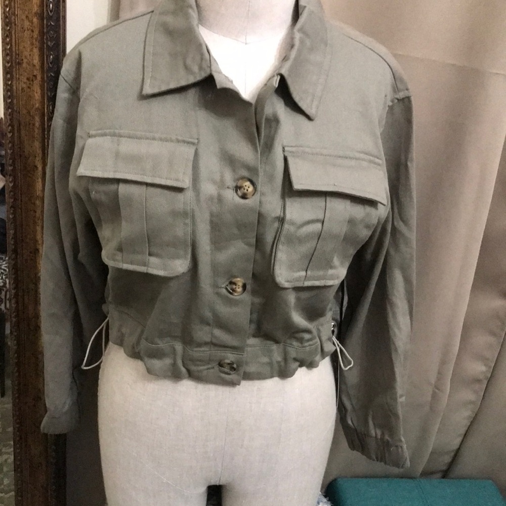 Crop Utility jacket